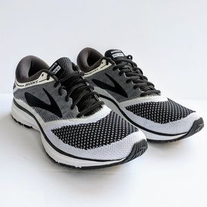 Brooks Revel Running Shoes Mens Sz 10 Black White